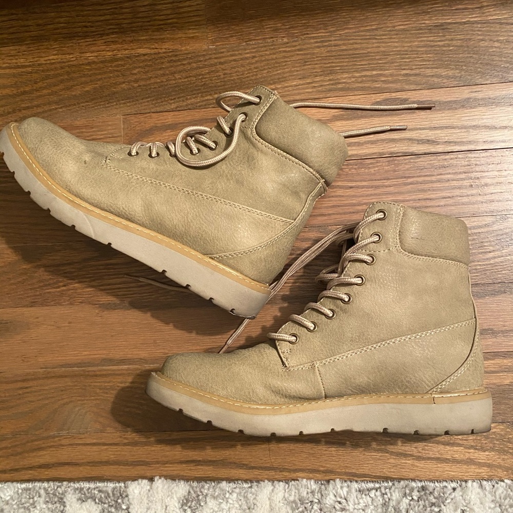 Khaki colored Ankle Boots